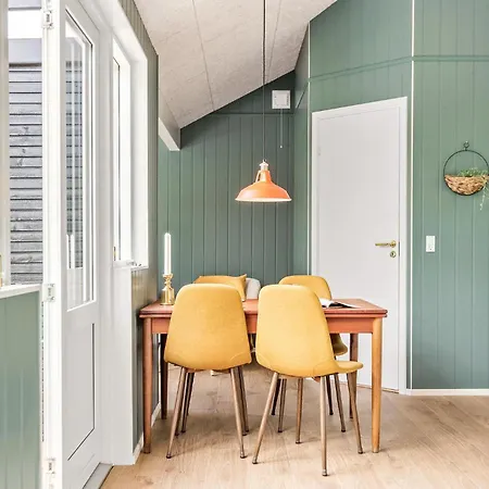 Vackert Hus Med 2 Sovrum I *