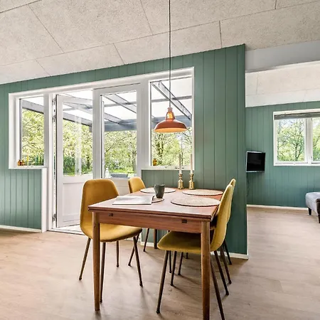 2 Bedroom Gorgeous In 別荘 ギブ